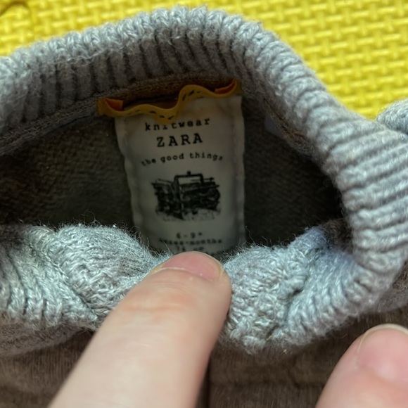 Zara sweater - Picture 2 of 6